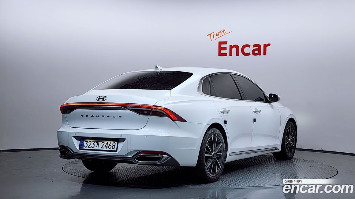 Hyundai Grandeur 2020
