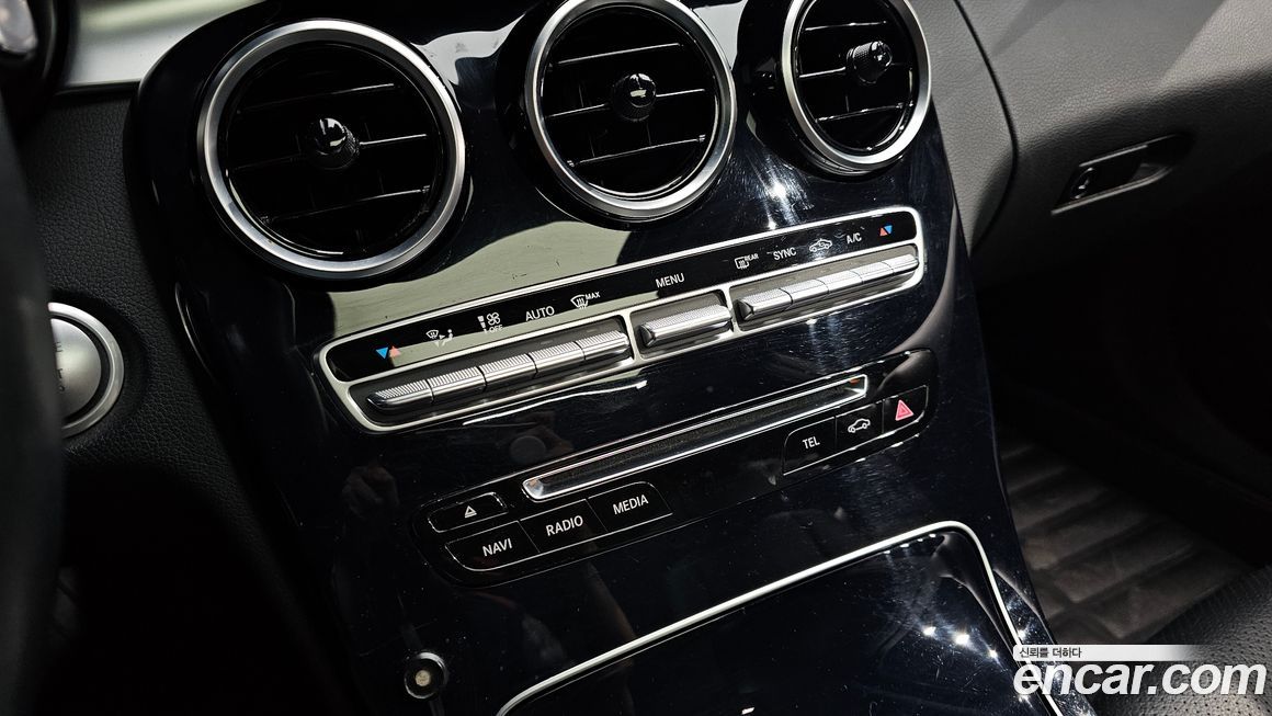 Mercedes-Benz C-Class 2016