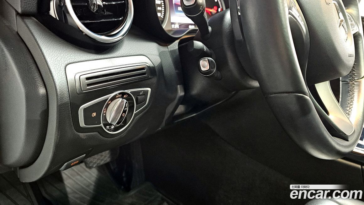 Mercedes-Benz C-Class 2016