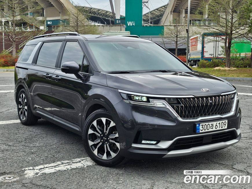 Kia Canival 2021
