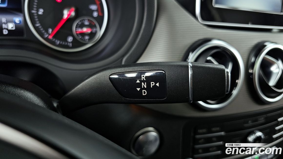 Mercedes-Benz B-Class 2017