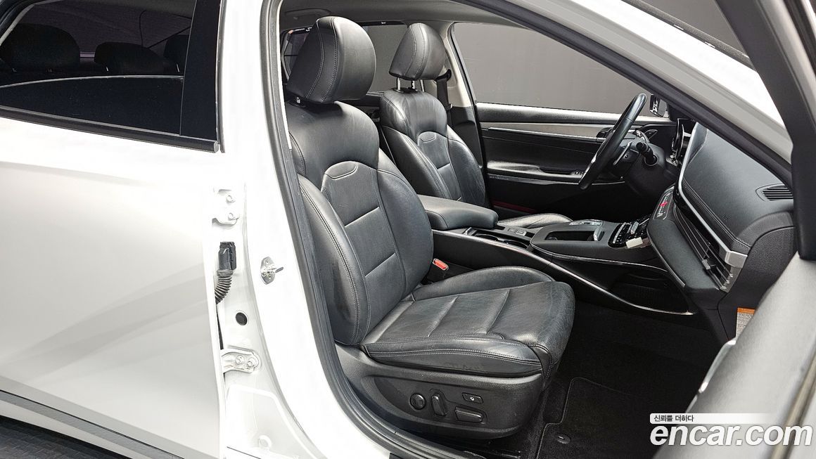 Hyundai Grandeur 2021