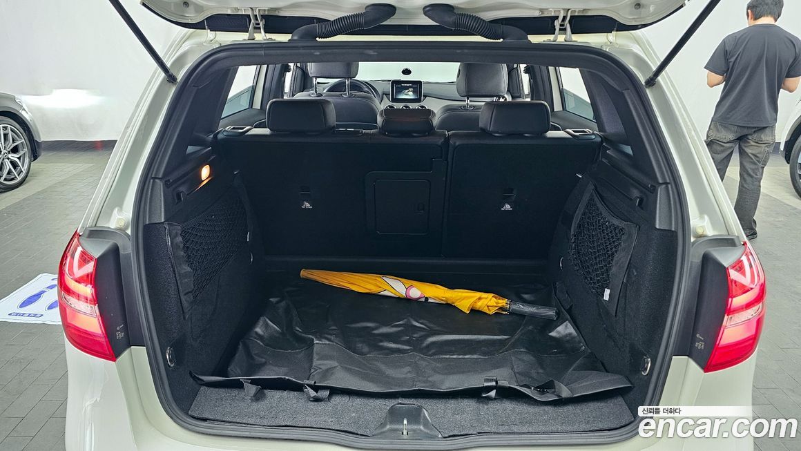 Mercedes-Benz B-Class 2017