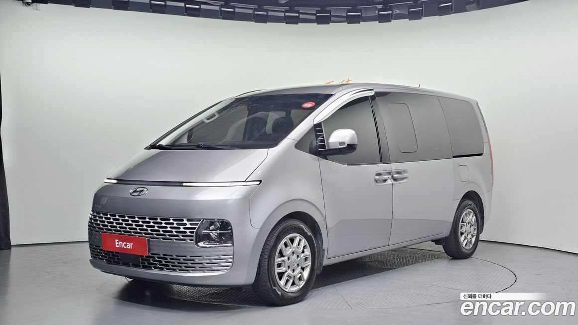 Hyundai Staria 2024