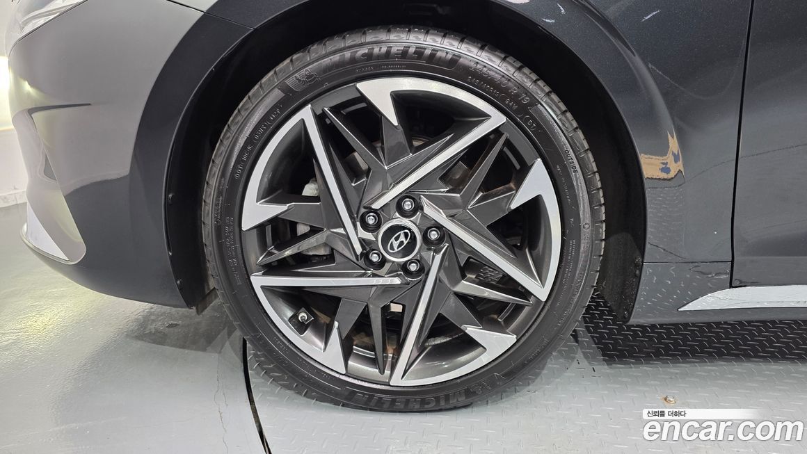 Hyundai Grandeur 2021