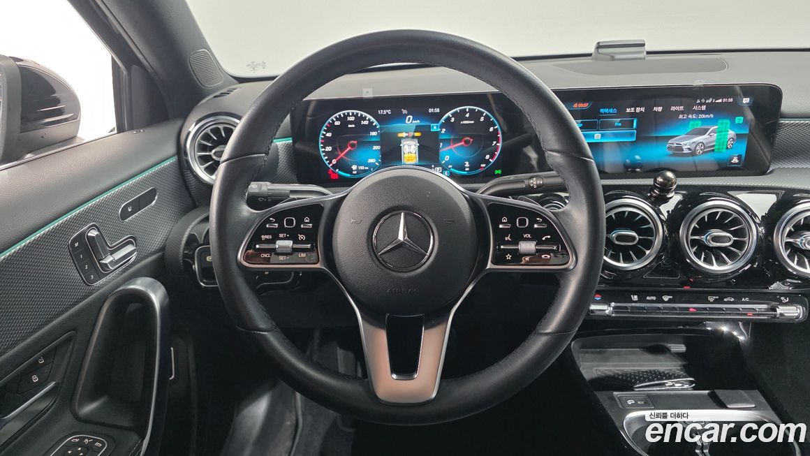 Mercedes-Benz A-Class 2021