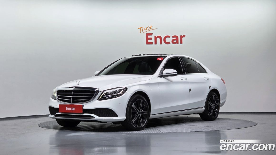 Mercedes-Benz C-Class 2019