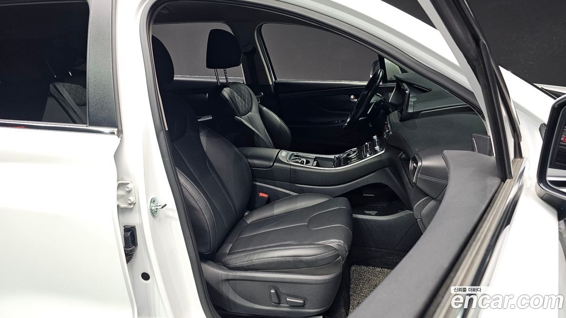 Hyundai Santafe 2022