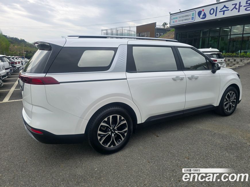 Kia Canival 2021
