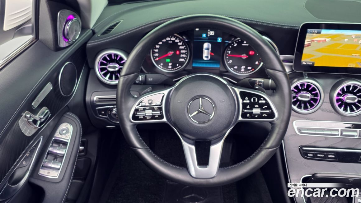 Mercedes-Benz C-Class 2019