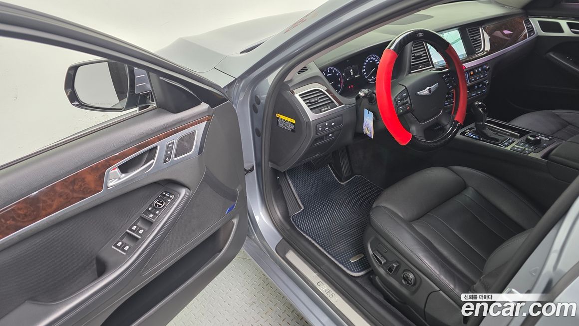 Hyundai Genesis 2016