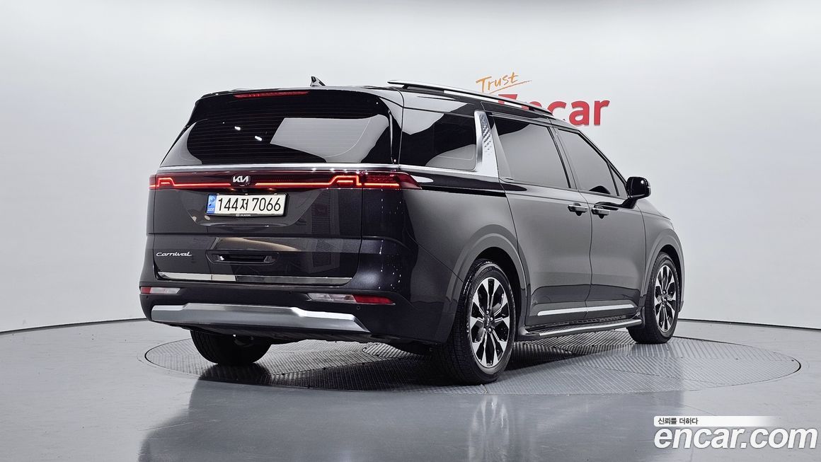Kia Canival 2021