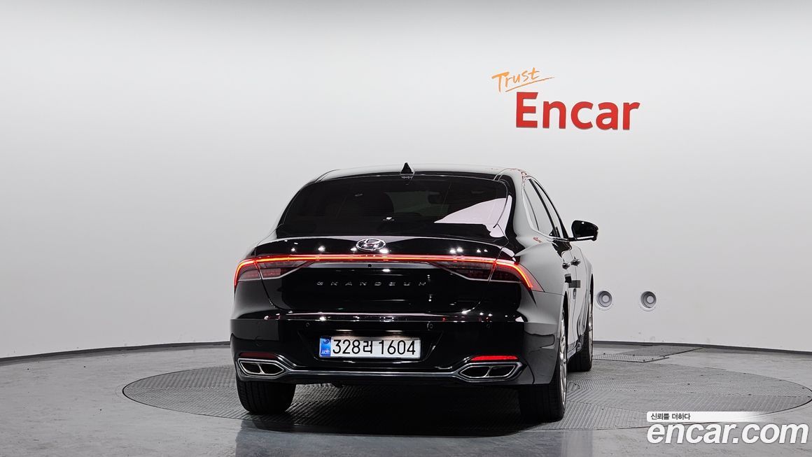 Hyundai Grandeur 2021