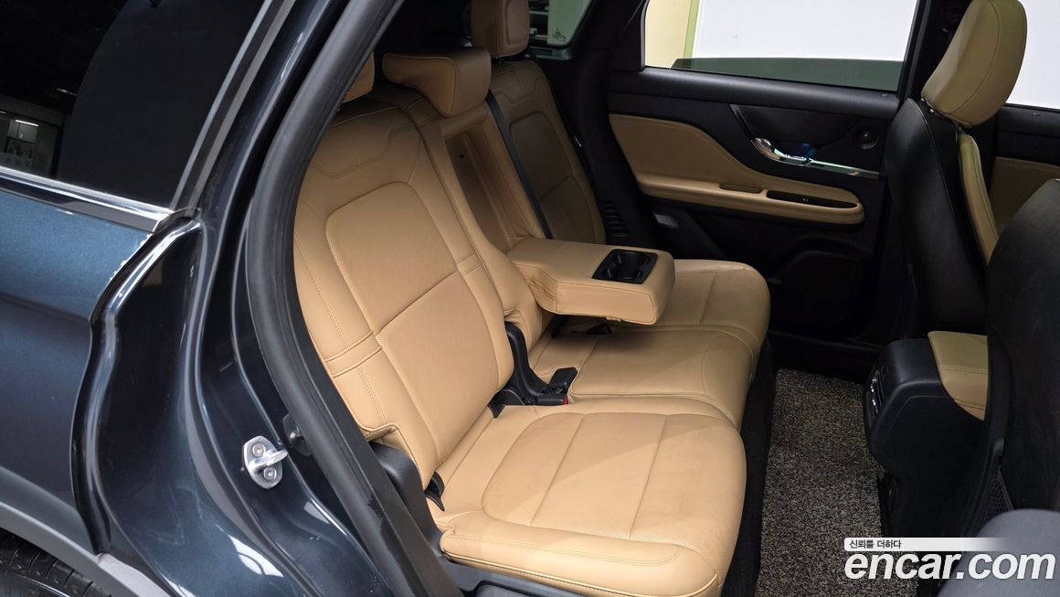 Lincoln Corsair 2021