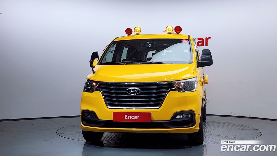 Hyundai Starex 2019