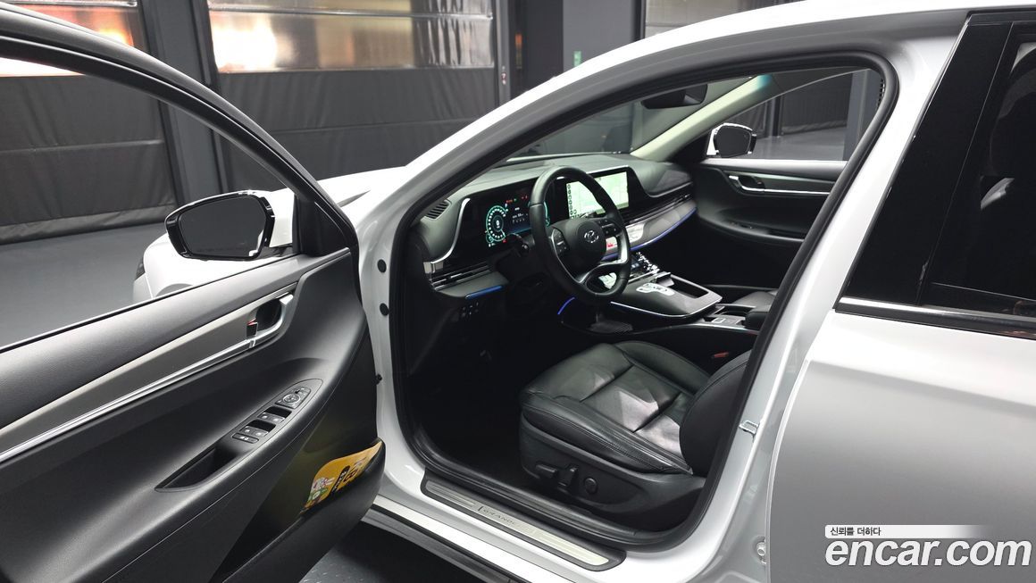 Hyundai Grandeur 2022