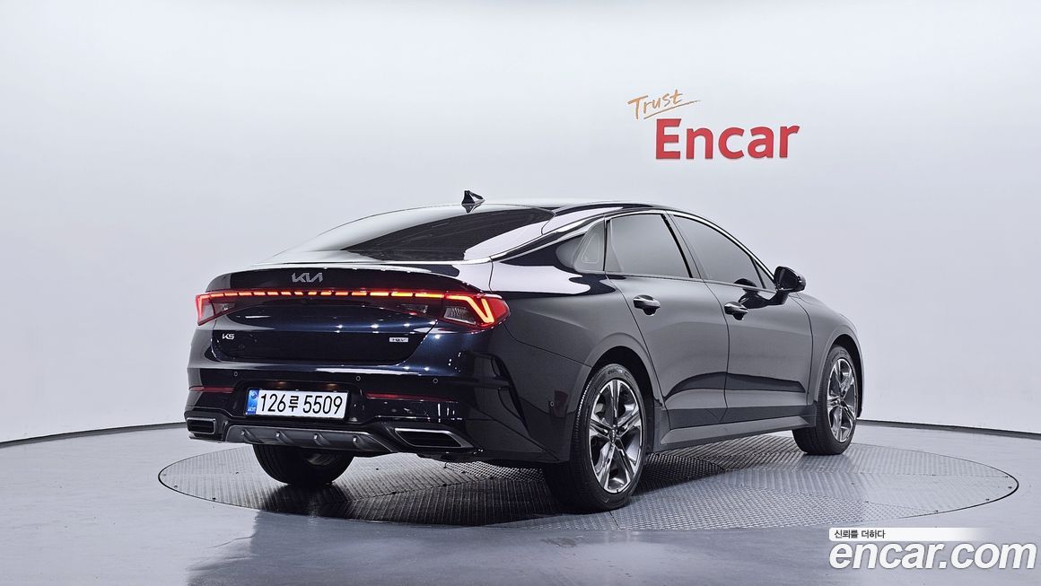 Kia K5 2023
