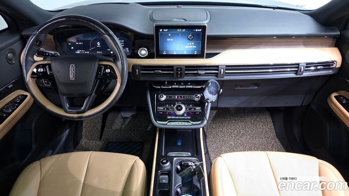 Lincoln Corsair 2021