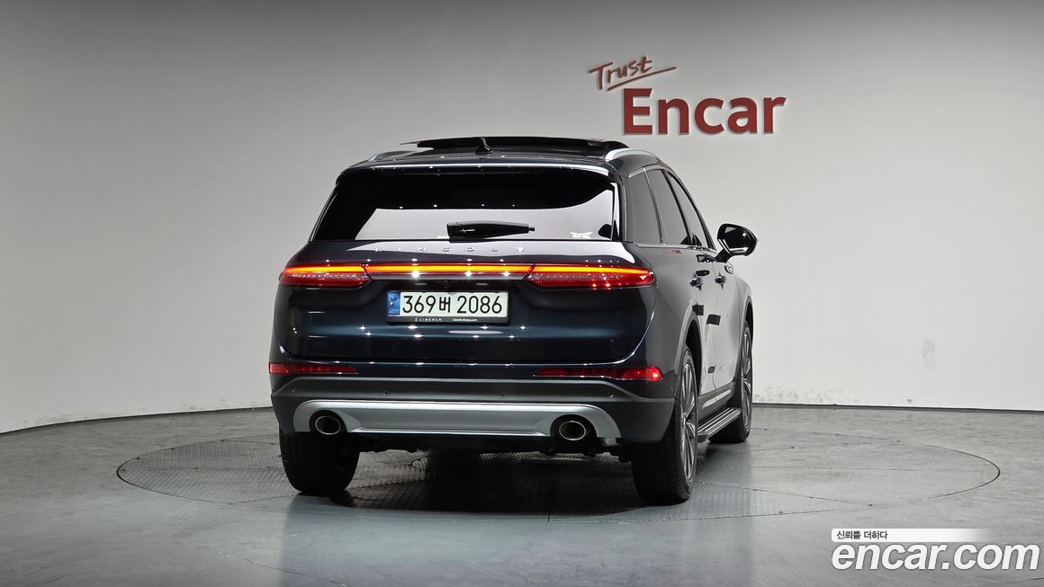 Lincoln Corsair 2021