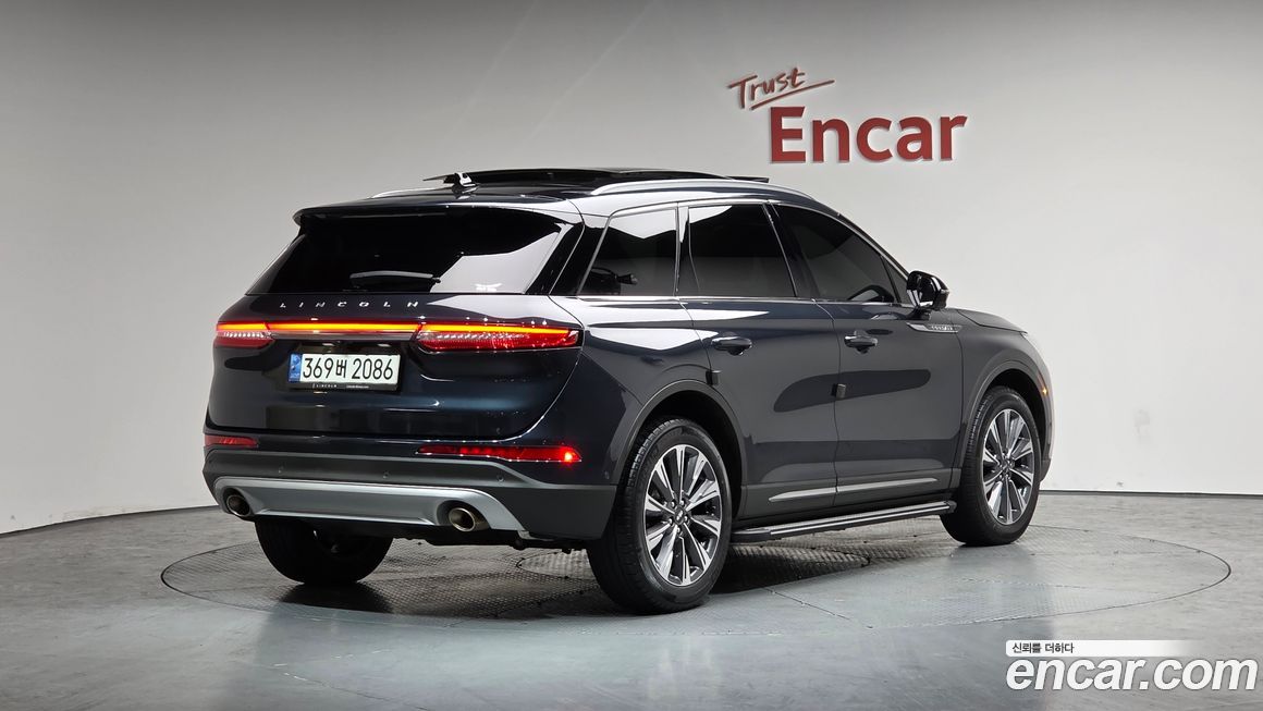 Lincoln Corsair 2021