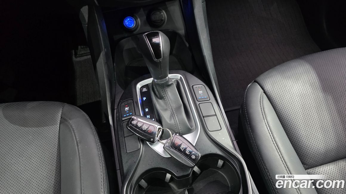 Hyundai Santafe 2016