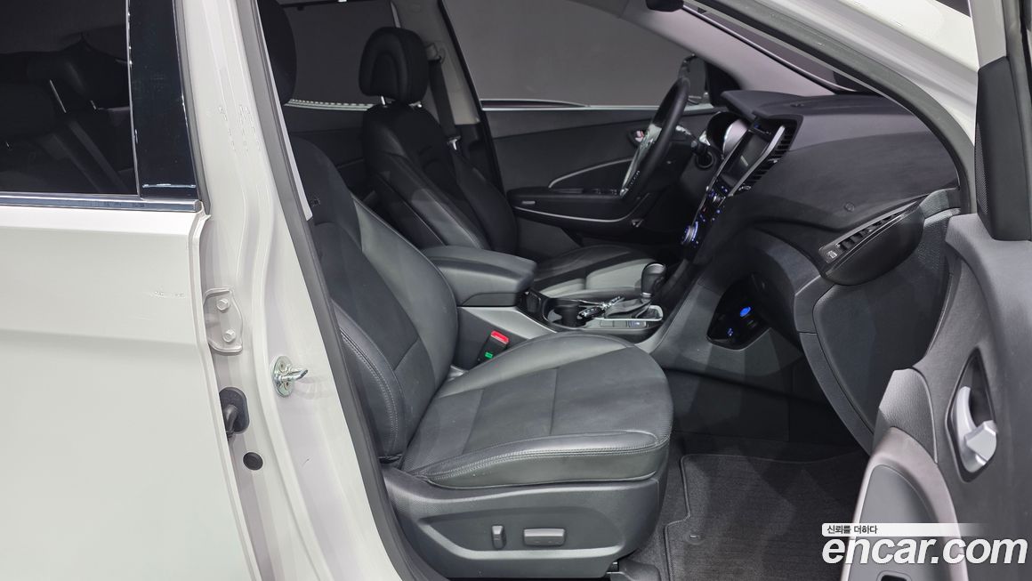 Hyundai Santafe 2016