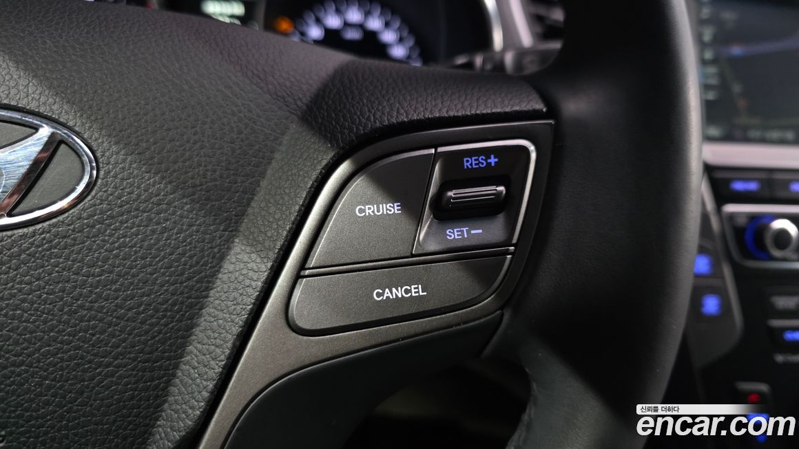 Hyundai Santafe 2016