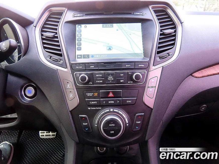 Hyundai Santafe 2017