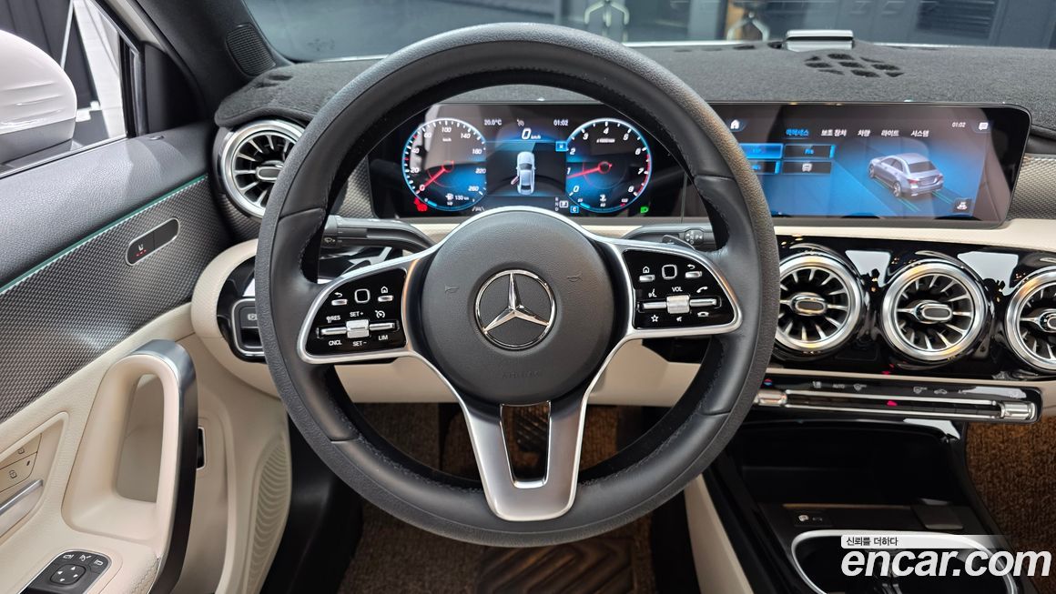 Mercedes-Benz A-Class 2022