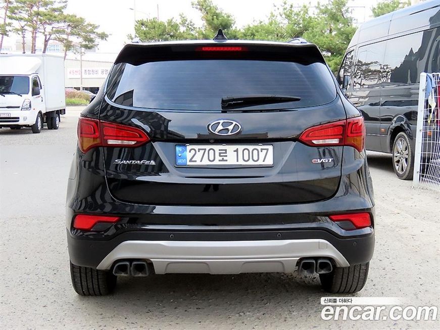 Hyundai Santafe 2017