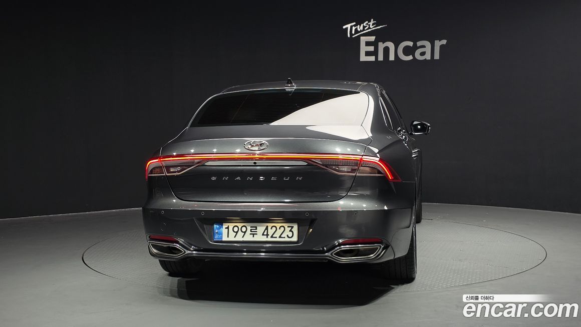 Hyundai Grandeur 2022