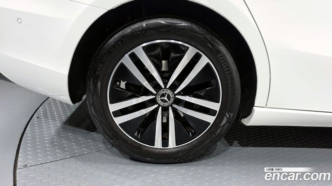 Mercedes-Benz A-Class 2022