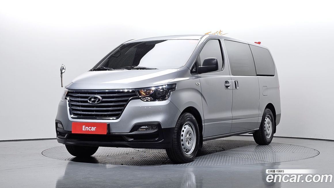 Hyundai Starex 2021