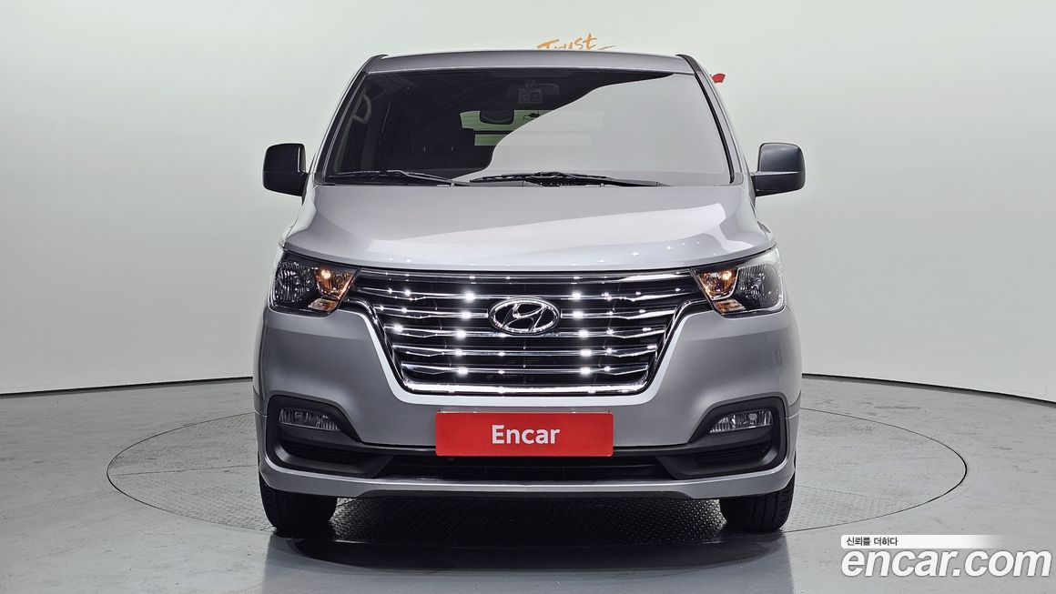 Hyundai Starex 2020