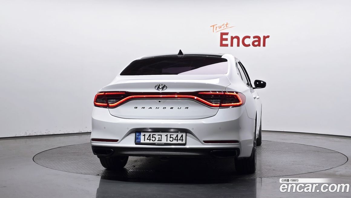 Hyundai Grandeur 2017