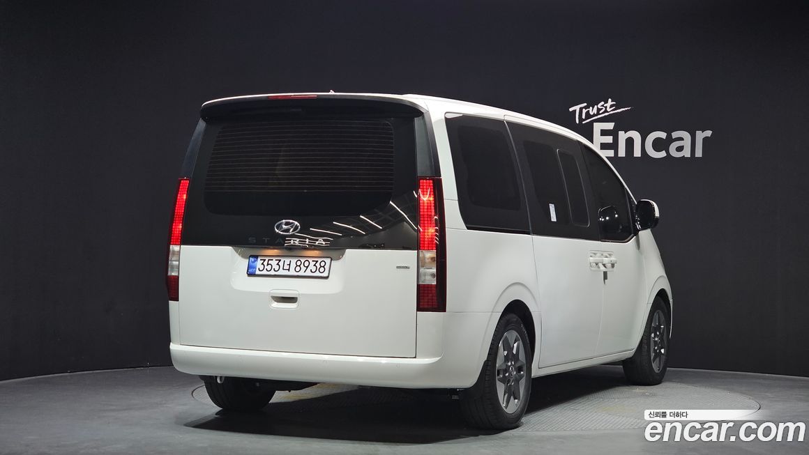 Hyundai Staria 2023