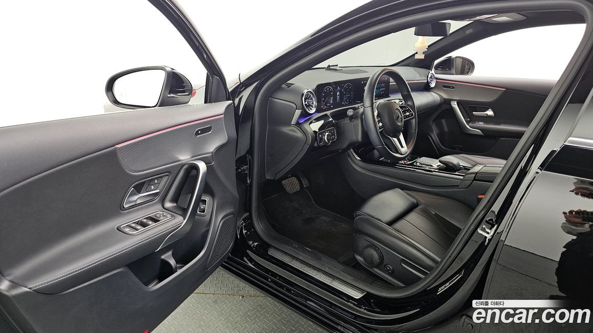 Mercedes-Benz A-Class 2022