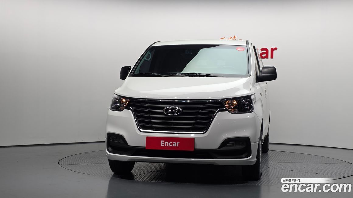 Hyundai Starex 2021