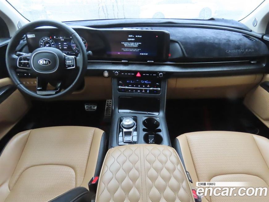 Kia Canival 2021