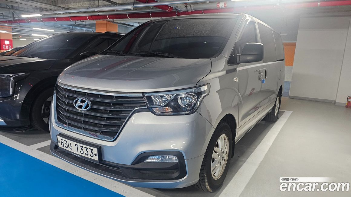Hyundai Starex 2021