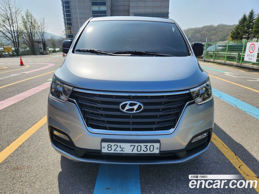 Hyundai Starex 2020