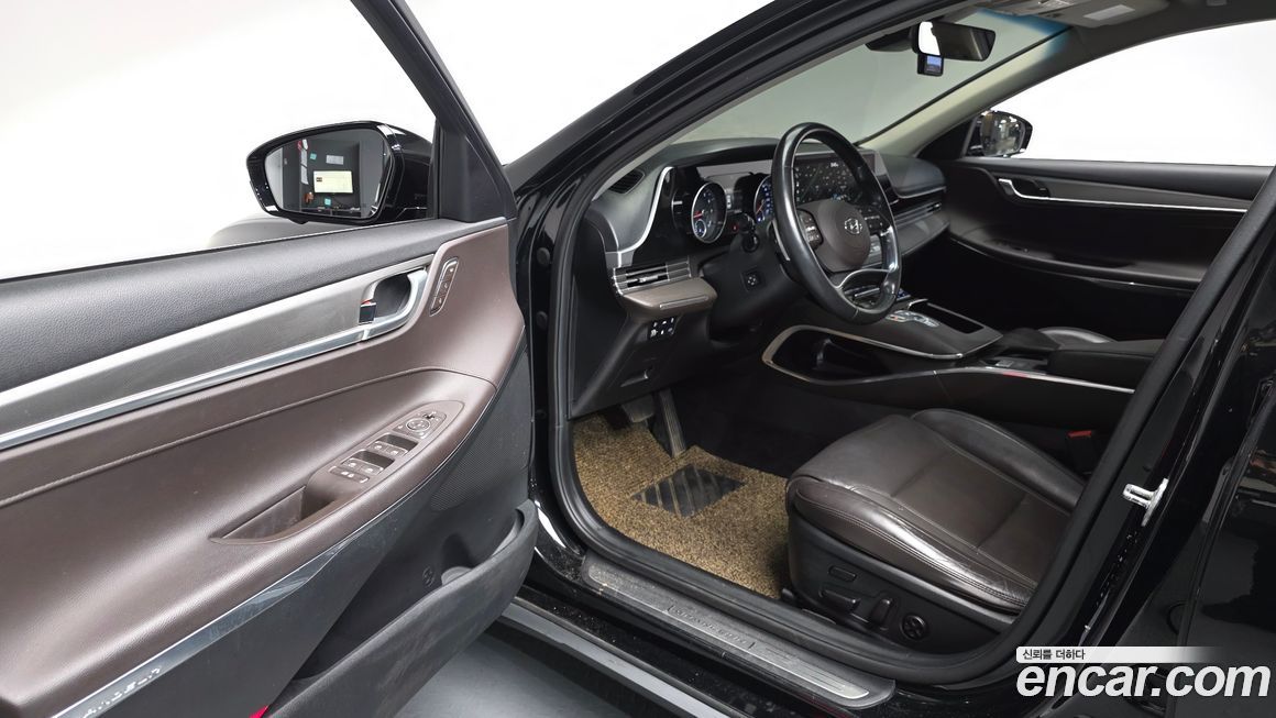 Hyundai Grandeur 2020