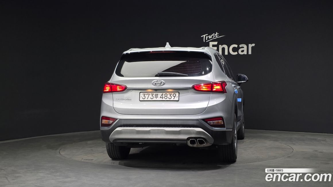 Hyundai Santafe 2020