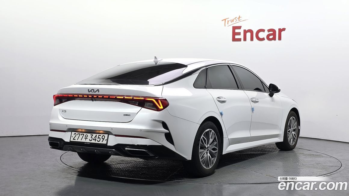 Kia K5 2023