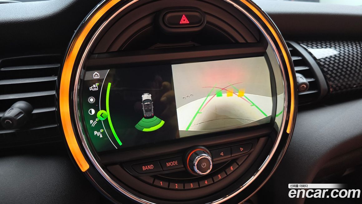 Mini Cooper Convertible 2019