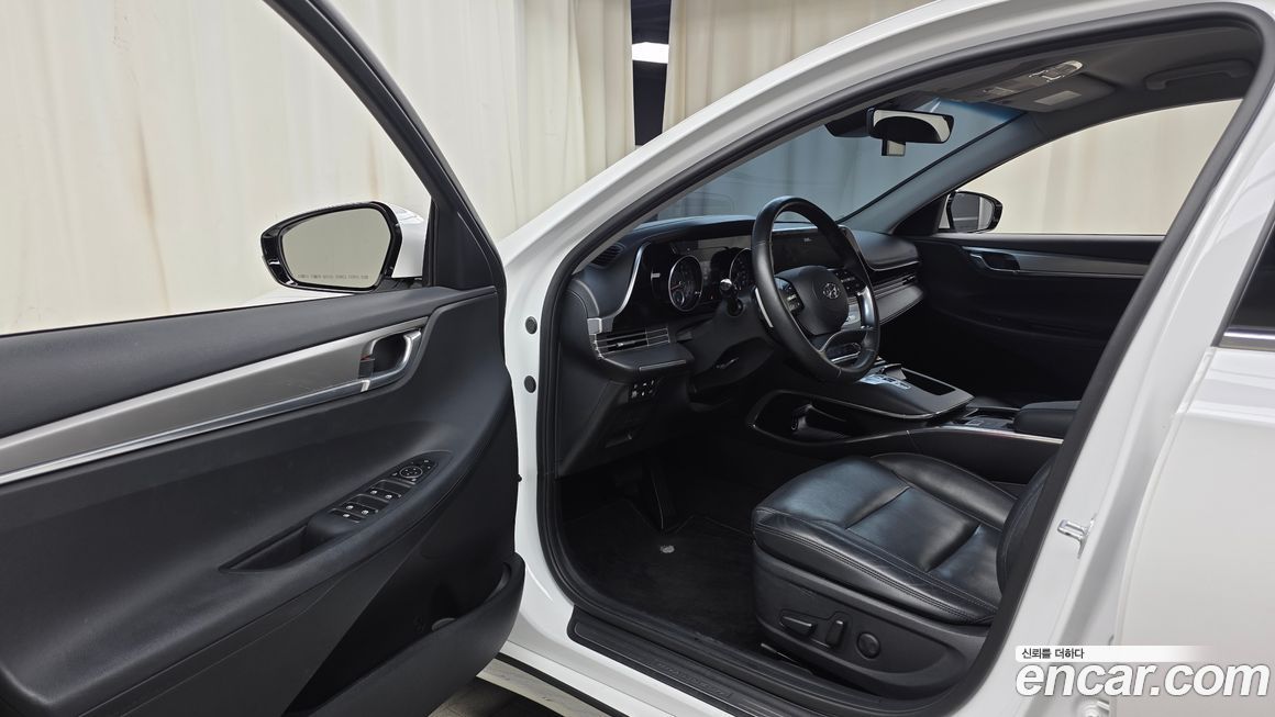 Hyundai Grandeur 2021