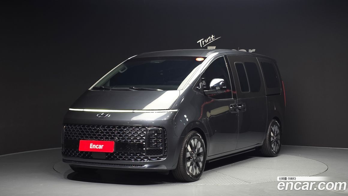 Hyundai Staria 2022