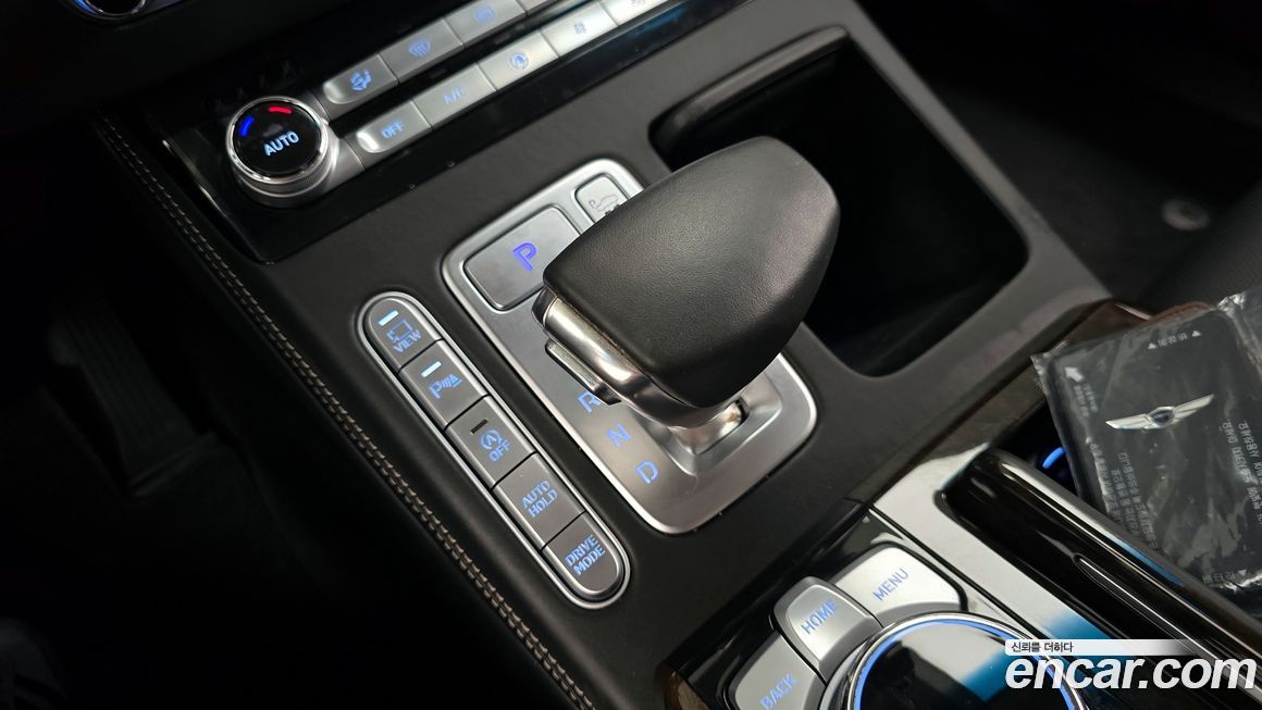 Genesis G90 2021