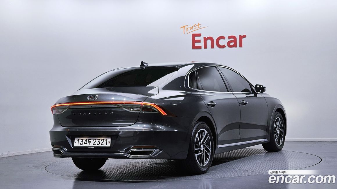 Hyundai Grandeur 2020