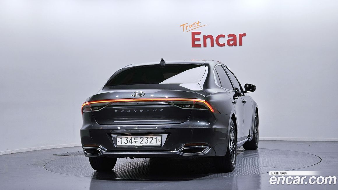 Hyundai Grandeur 2020